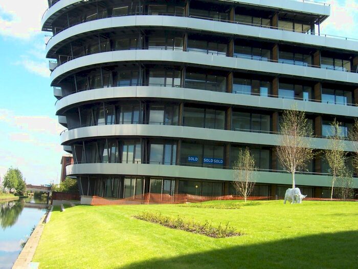 2 Bedroom Property To Rent In Budenberg, Woodfield Road, Altrincham WA14