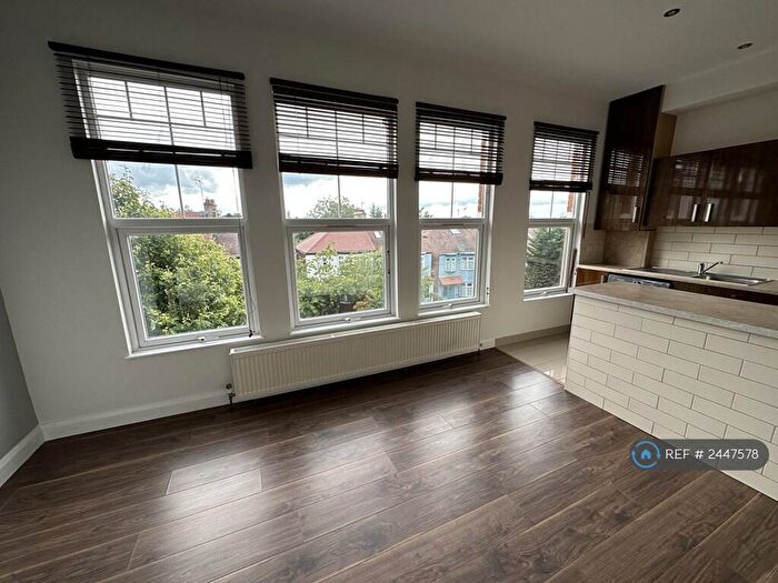 2 Bedroom Flat To Rent In Alexandra Park Road, London, N10