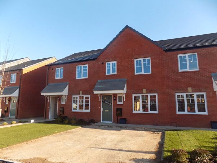 3 Bedroom Terraced House To Rent In Plover Green, Stafford, ST16