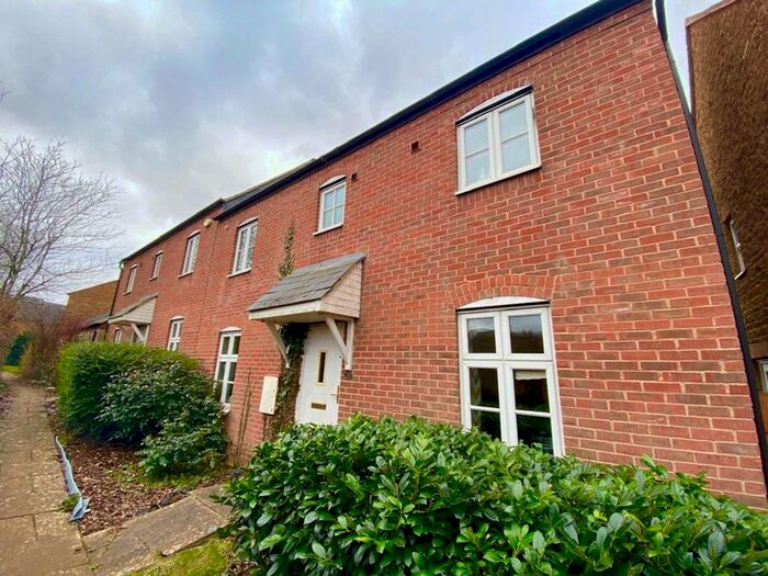 3 Bedroom Property To Rent In Usher Drive, Banbury, OX16