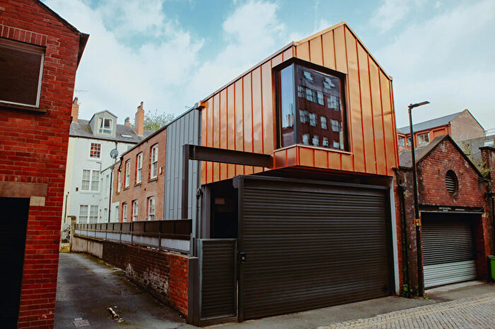 2 Bedroom Apartment To Rent In Somers Street, Leeds, West Yorkshire, LS1