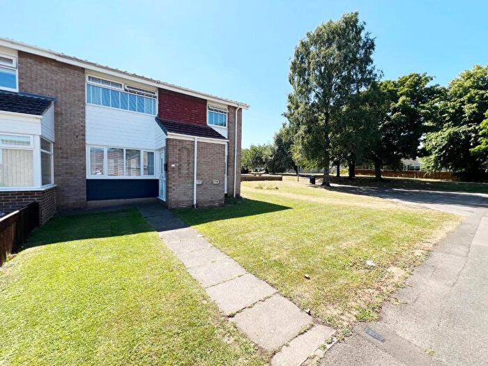 3 Bedroom Semi-Detached House For Sale In Mayfields, Spennymoor, DL16