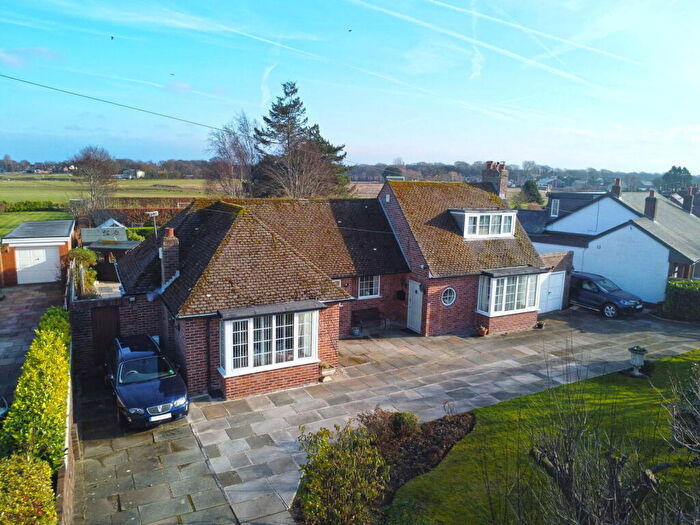 2 Bedroom Detached Bungalow For Sale In Southport Road, Scarisbrick, Ormskirk, L40
