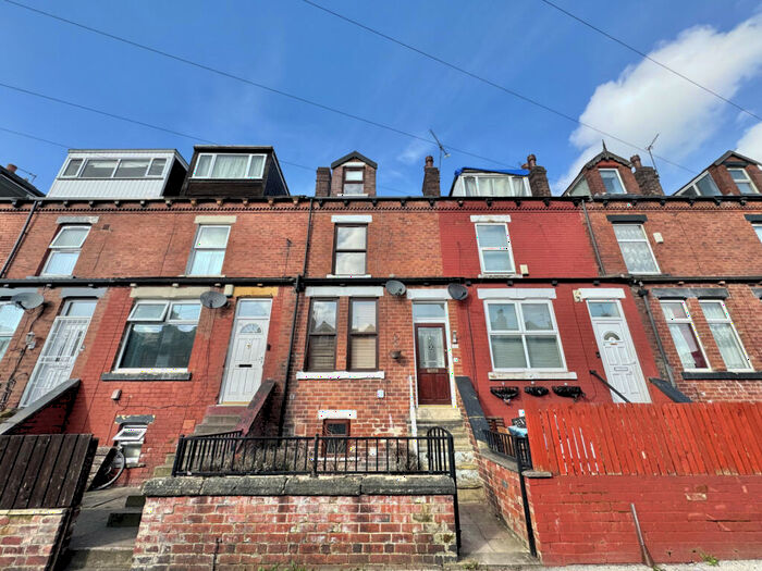 4 Bedroom Terraced House To Rent In Leeds, LS12