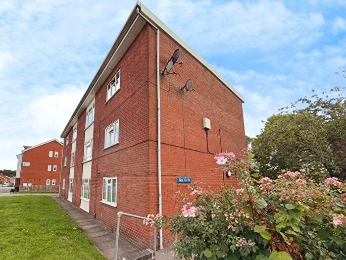 2 Bedroom Apartment For Sale In Albion Street, Kenilworth, Warwickshire, CV8