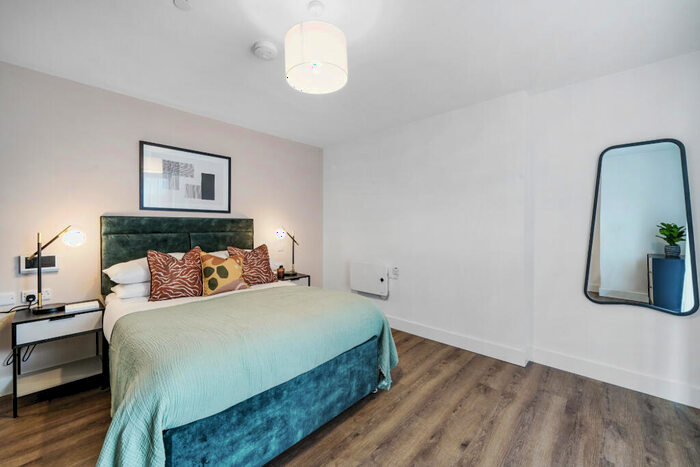 2 Bedroom Apartment To Rent In Hornby House, SL6