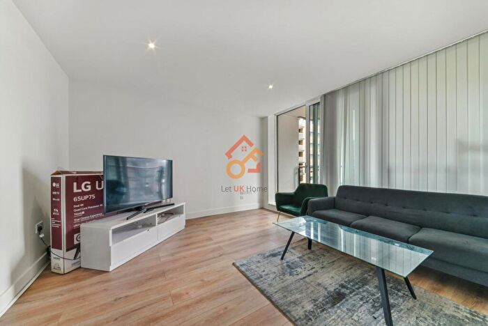 2 Bedroom Flat To Rent In Ebb Court, Albert Basin Way, London, E16