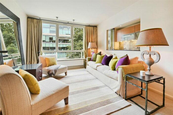 2 Bedroom Flat To Rent In Ebury Street, Belgravia, London, SW1W