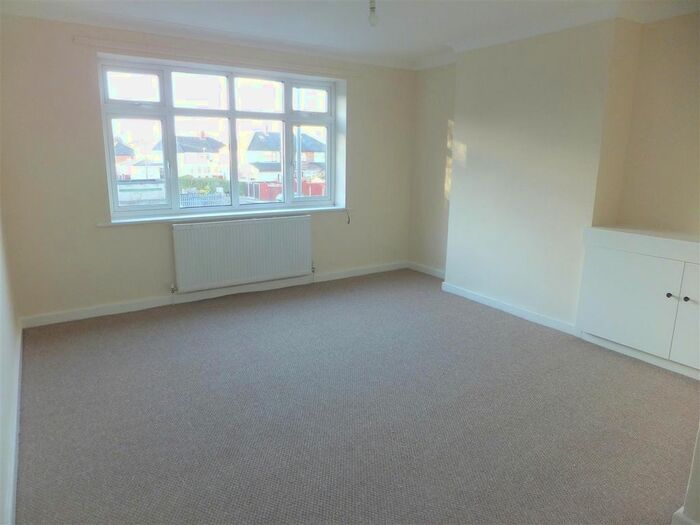 2 Bedroom Flat To Rent In Childwall Lane, Huyton With Roby, Liverpool L14