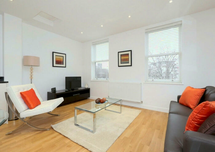 2 Bedroom Flat To Rent In Spa Road, Bermondsey, SE16