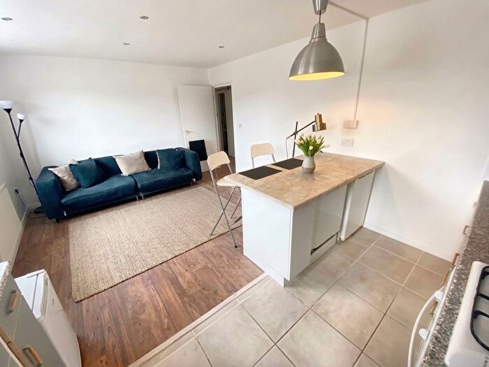 2 Bedroom Flat To Rent In Connaught Road, Royal Connaught Apartments, E16