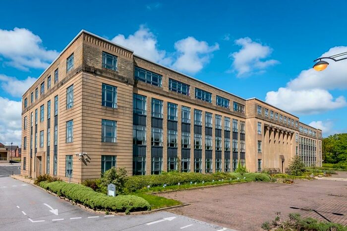 1 Bedroom Apartment To Rent In Bingley Road, Bradford, BD9