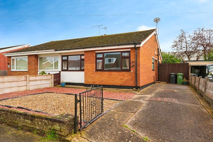 2 Bedroom Bungalow For Sale In Sutherland Drive, Wirral, Merseyside, CH62