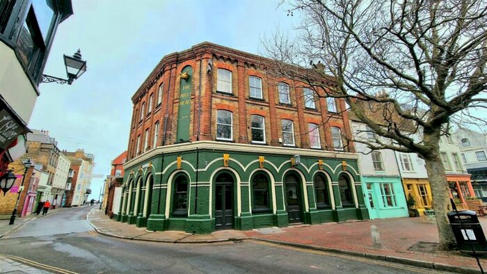 2 Bedroom Apartment To Rent In Market Place, Margate, CT9