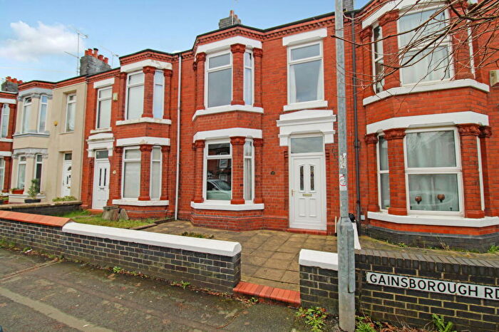 3 Bedroom Terraced House For Sale In Gainsborough Road, Crewe, CW2