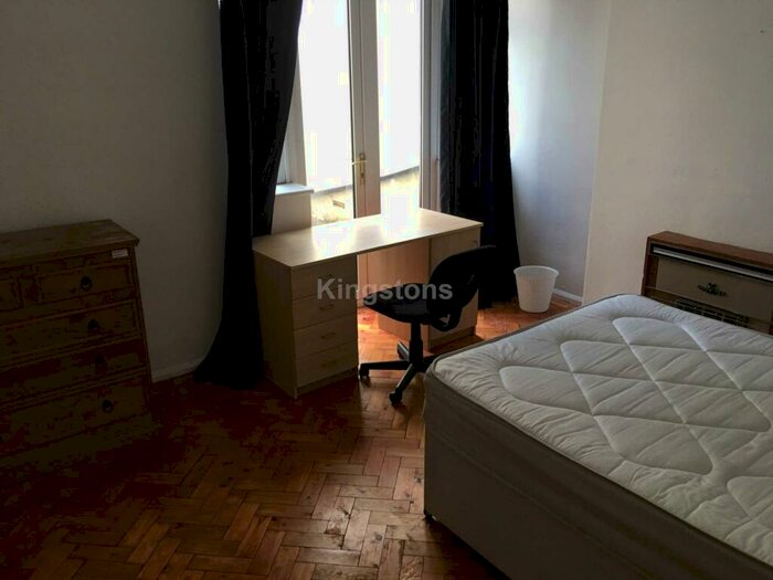 6 Bedroom Terraced House To Rent In Senghenydd Road, Cathays, Cardiff, CF24