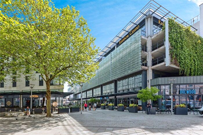 1 Bedroom Flat For Sale In Balmoral House, Canons Way, Bristol, BS1