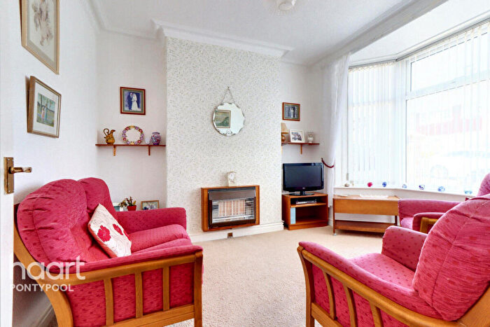 3 Bedroom Terraced House For Sale In Greenhill Road, Pontypool, NP4