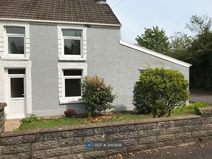 3 Bedroom End Of Terrace House To Rent In Bridge Road, Waunarlwydd, Swansea, SA5