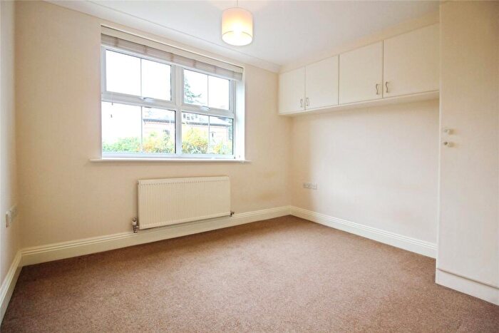 2 Bedroom Apartment To Rent In Cox Hollow, Southcote Road, Reading, RG30