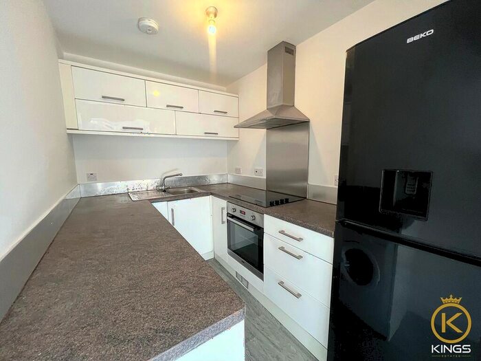 2 Bedroom Apartment To Rent In Havant Road, Drayton, Portsmouth, PO6