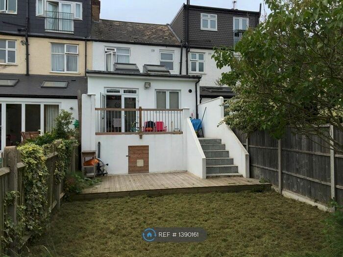 4 Bedroom Terraced House To Rent In Durnsford Road, London, SW19