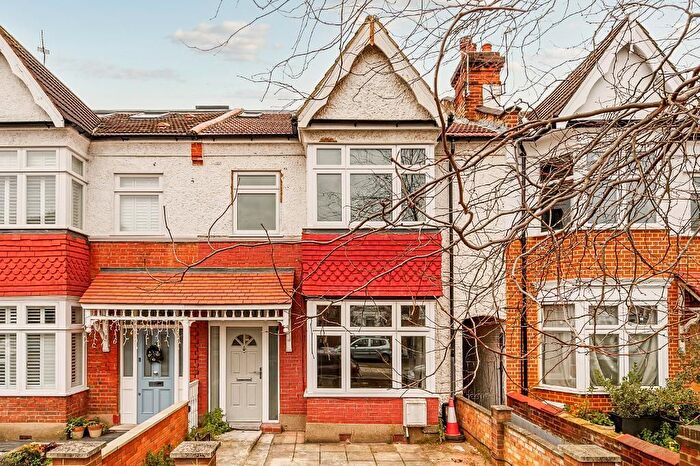 6 Bedroom Terraced House To Rent In Mayfield Avenue, Ealing, London, W13