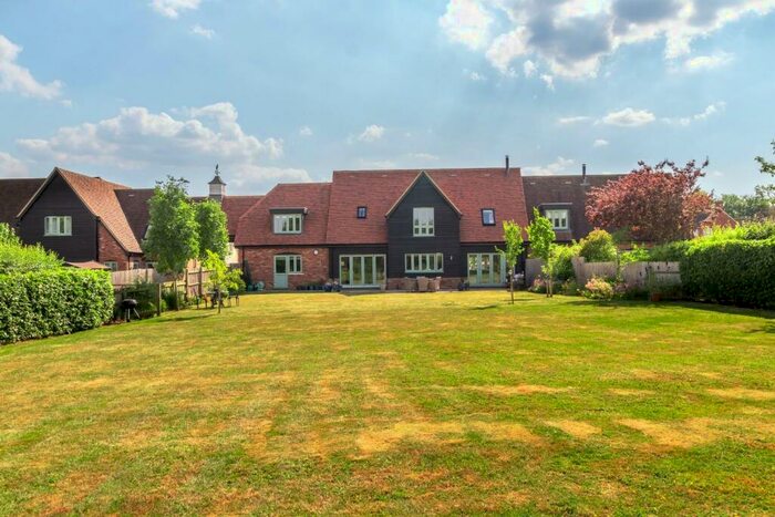 5 Bedroom House For Sale In Greenhill View, Tilsworth, LU7