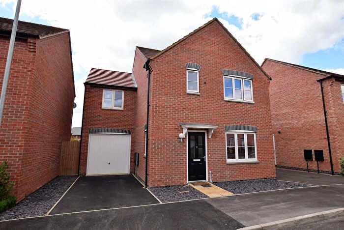 4 Bedroom Detached House For Sale In Prince George Avenue, Oakham, LE15