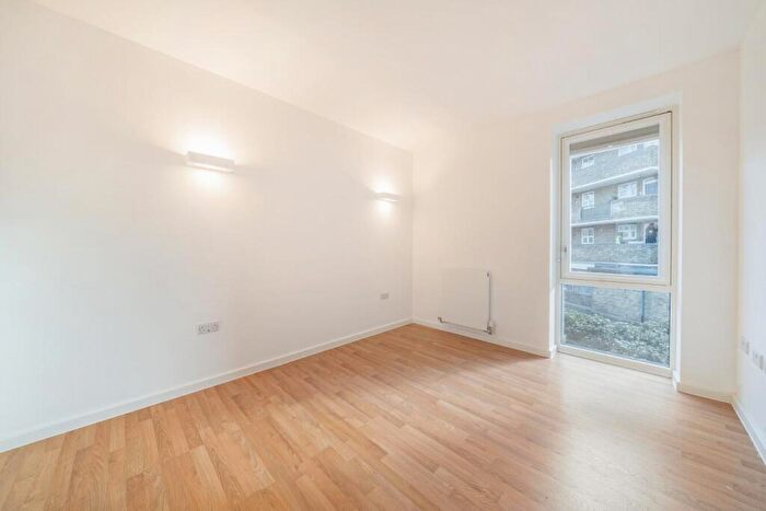 1 Bedroom Flat For Sale In Juxon Street, Kennington, SE11