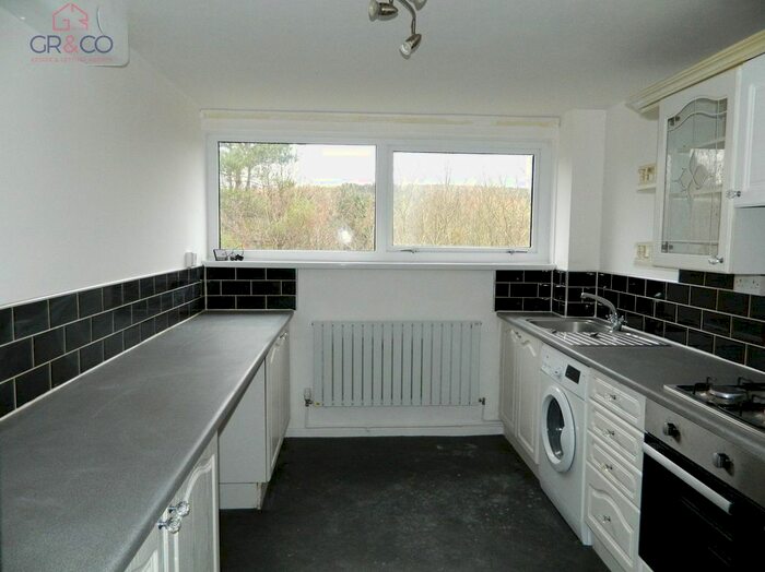 2 Bedroom Flat To Rent In St. Georges Court, Tredegar, NP22