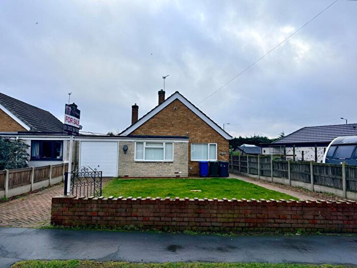 3 Bedroom Detached Bungalow For Sale In Chapel Lane, Branton, DN3