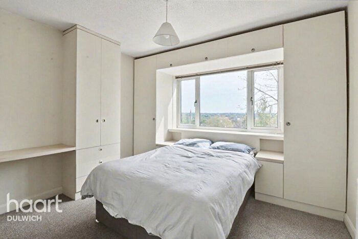 2 Bedroom Flat To Rent In Anerley Park, London, SE20