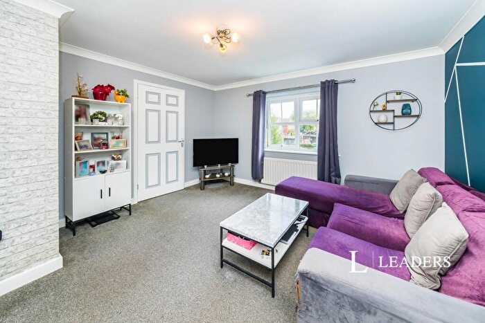 1 Bedroom Maisonette To Rent In Hilda Dukes Way, RH19