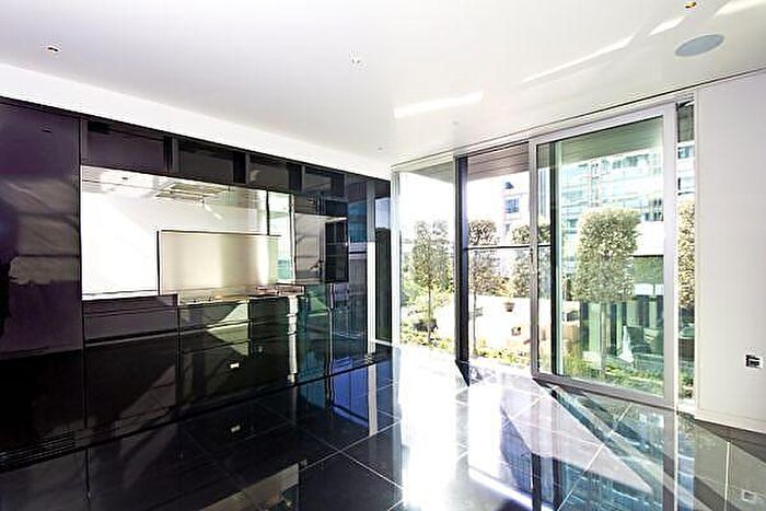 Apartment To Rent In The Heron, Moor Lane, Moorgate, London, EC2Y