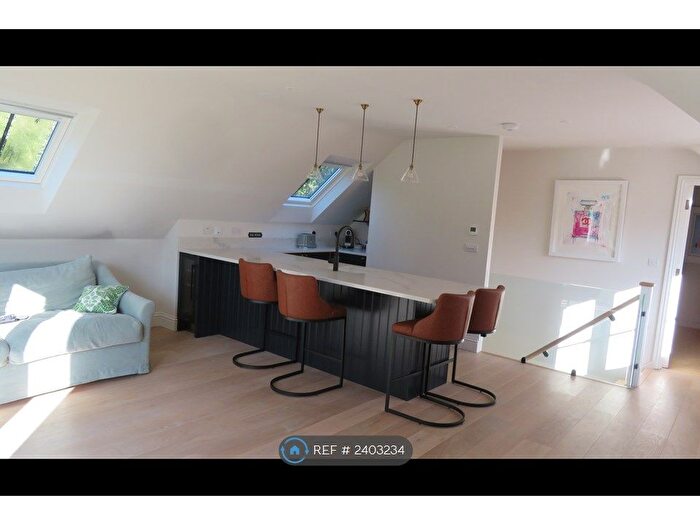 1 Bedroom Detached House To Rent In Near Winchester, Crawley, Winchester, SO21