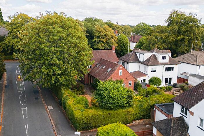 4 Bedroom Detached House For Sale In Shirley Road, Stoneygate, LE2