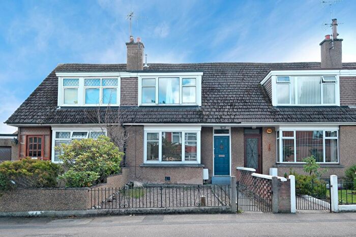 2 Bedroom Terraced House To Rent In Sunnyside Avenue, Aberdeen, AB24