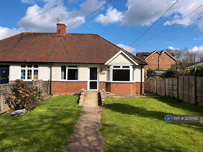 3 Bedroom Semi-Detached House To Rent In Merrow Lane, Guildford, GU4