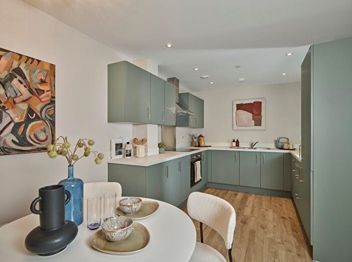 1 Bedroom Flat For Sale In "Type E" At Greenwood Gardens, Hop Hill, Brewery Square, Dorchester, DT1