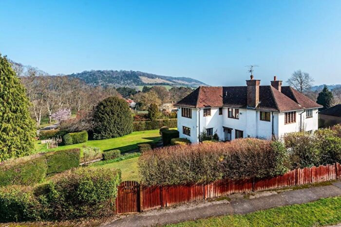 5 Bedroom Detached House For Sale In Calvert Road, Dorking, RH4