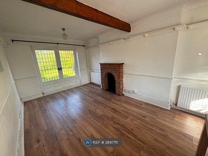 2 Bedroom Terraced House To Rent In Meadow Road, Barking, IG11