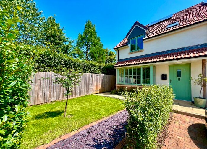 3 Bedroom End Of Terrace House For Sale In Mendip Orchard, Compton Martin, Bristol, BS40