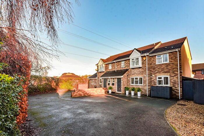 5 Bedroom Semi-Detached House For Sale In Croscombe Gardens, Frome, BA11