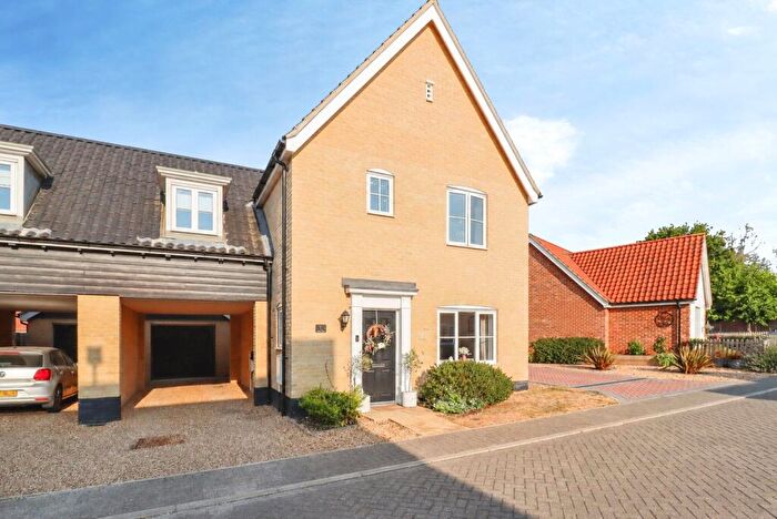 3 Bedroom Detached House For Sale In Skipper Close, Thurston, Bury St. Edmunds, Suffolk, IP31