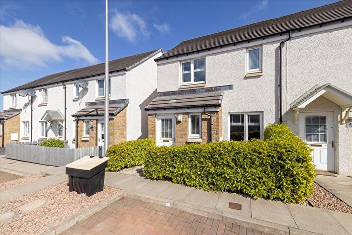 3 Bedroom End Of Terrace House For Sale In Whitehouse Gardens, Gorebridge, EH23