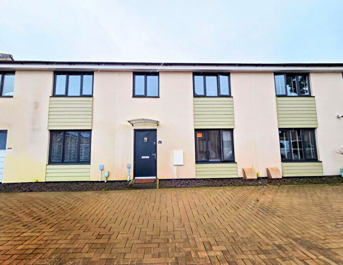 4 Bedroom Terraced House For Sale In Marazion Way, Plymouth, PL2