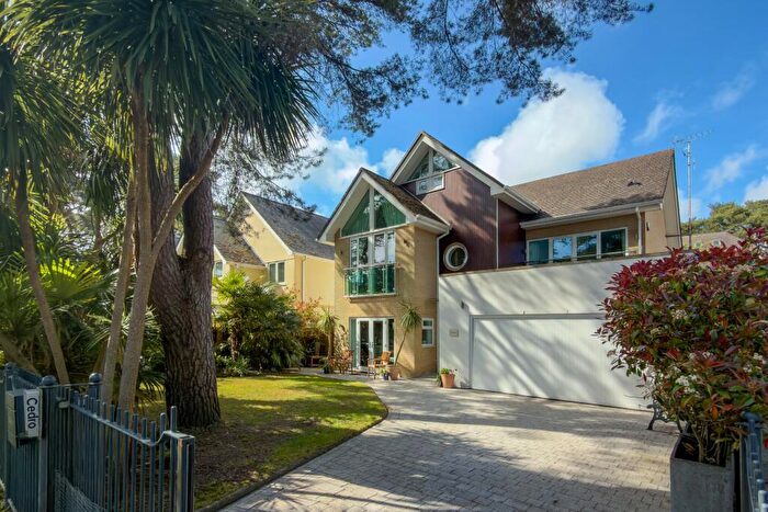5 Bedroom Detached House To Rent In Bodley Road, Canford Cliffs, Poole, BH13