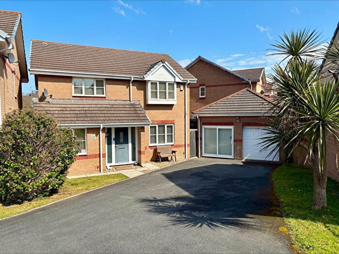 5 Bedroom Detached House For Sale In Shackleton Drive, Newquay, TR7