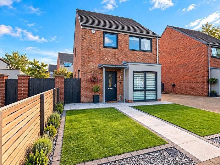 4 Bedroom Detached House To Rent In Tudhoe Close, Elba Park, Houghton Le Spring, DH4